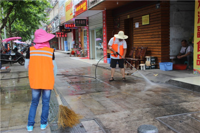 市政環(huán)衛(wèi)地面沖洗.jpg 市政環(huán)衛(wèi)地面沖洗.jpg