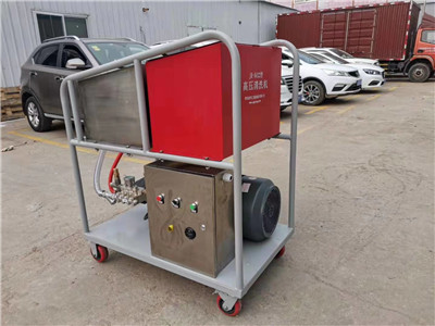 1562988810184220.jpg 高壓清洗機(jī),進(jìn)口高壓清洗機(jī),高壓清洗機(jī)價格,超高壓清洗機(jī)